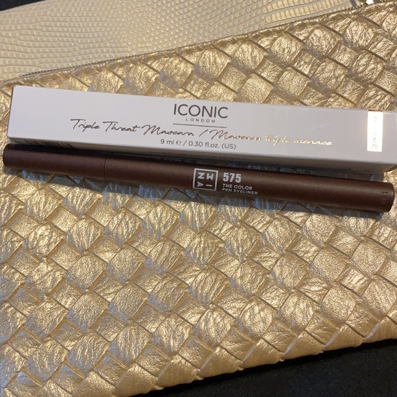 ❌❌SOLD SOLD❌❌Cosmetic bag & eye bundle - Picture 11 of 12